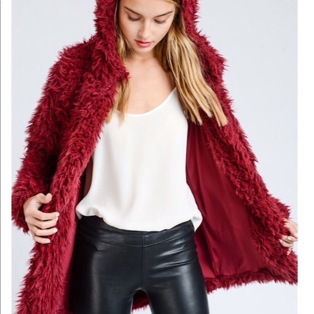Last one llama faux fur pocket coat - Picture 3 of 5